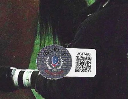 New York Yankees Wade Boggs Rides A Police Horse Around Yankee Stadium Ater Winning The 1996 World Series. Oct. 26th, 1996Autographed 8x10 Photo Picture Becketts Certified