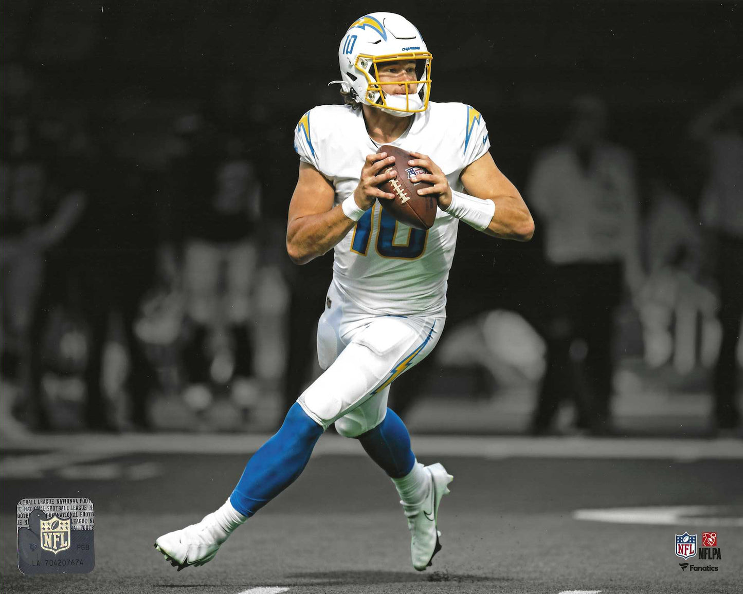 Los Angeles Chargers Quarterback Justin Herbert 8x10 Spotlight 8x10 Photo Picture