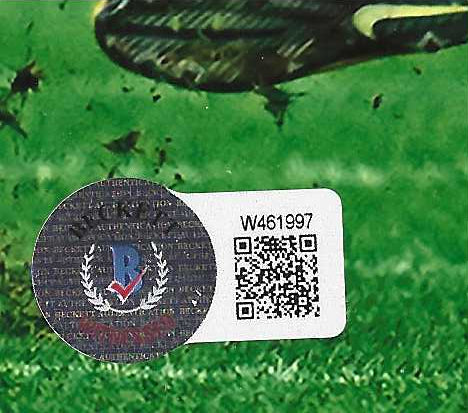 Pittsburgh Steelers George Pickens Authentic Autographed One Handed Catch During a Game In 2022 8x10 Photo Picture