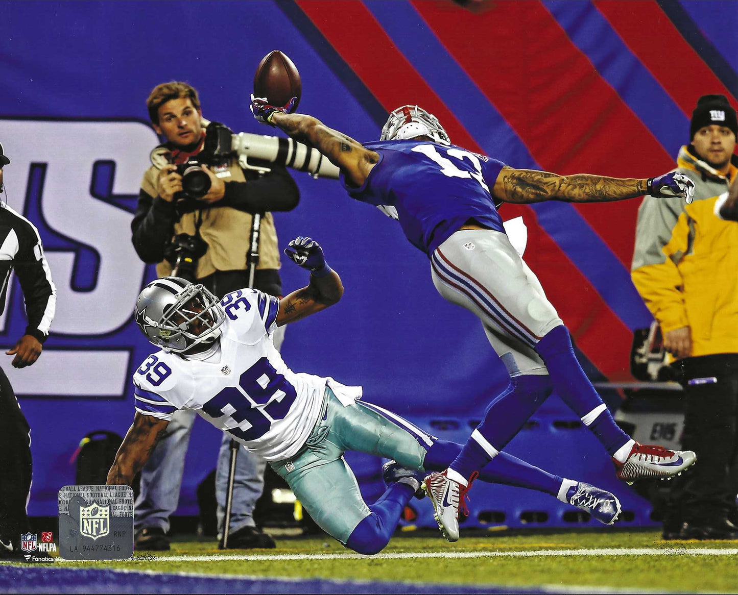 New York Giants Odell Beckham Jr. Makes The Catch Of A Life Time! 8x10 Photo Picture