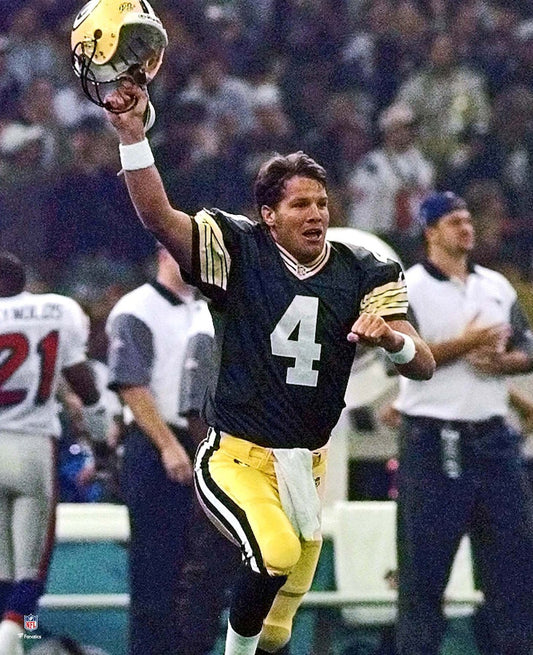 Green Bay Packers Bret Farve Touchdown Celebration 8x10 Photo Picture