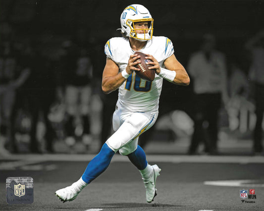 Los Angeles Chargers Quarterback Justin Herbert 8x10 Spotlight 8x10 Photo Picture