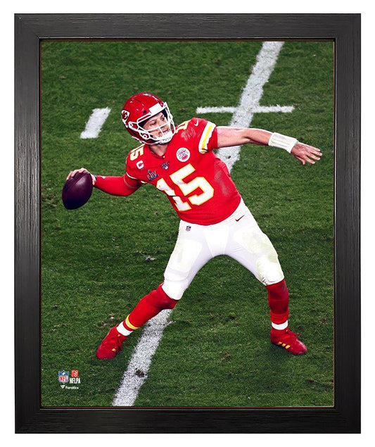 Kansas City Chiefs Patrick Mahomes Passing During S. B. 54 Framed 8x10 Photo Picture