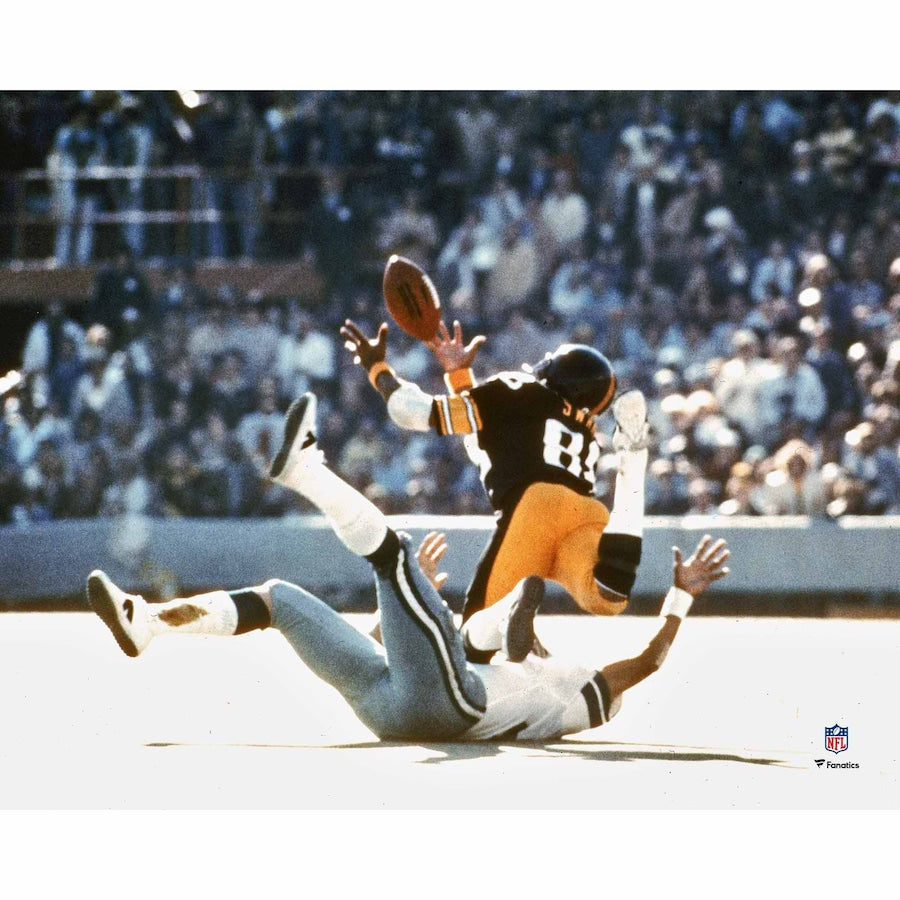 The Pittsburgh Steelers Lynn Swann Makes One Of The Best Catches In NFL History During S. B. X.  8x10 Photo Picture
