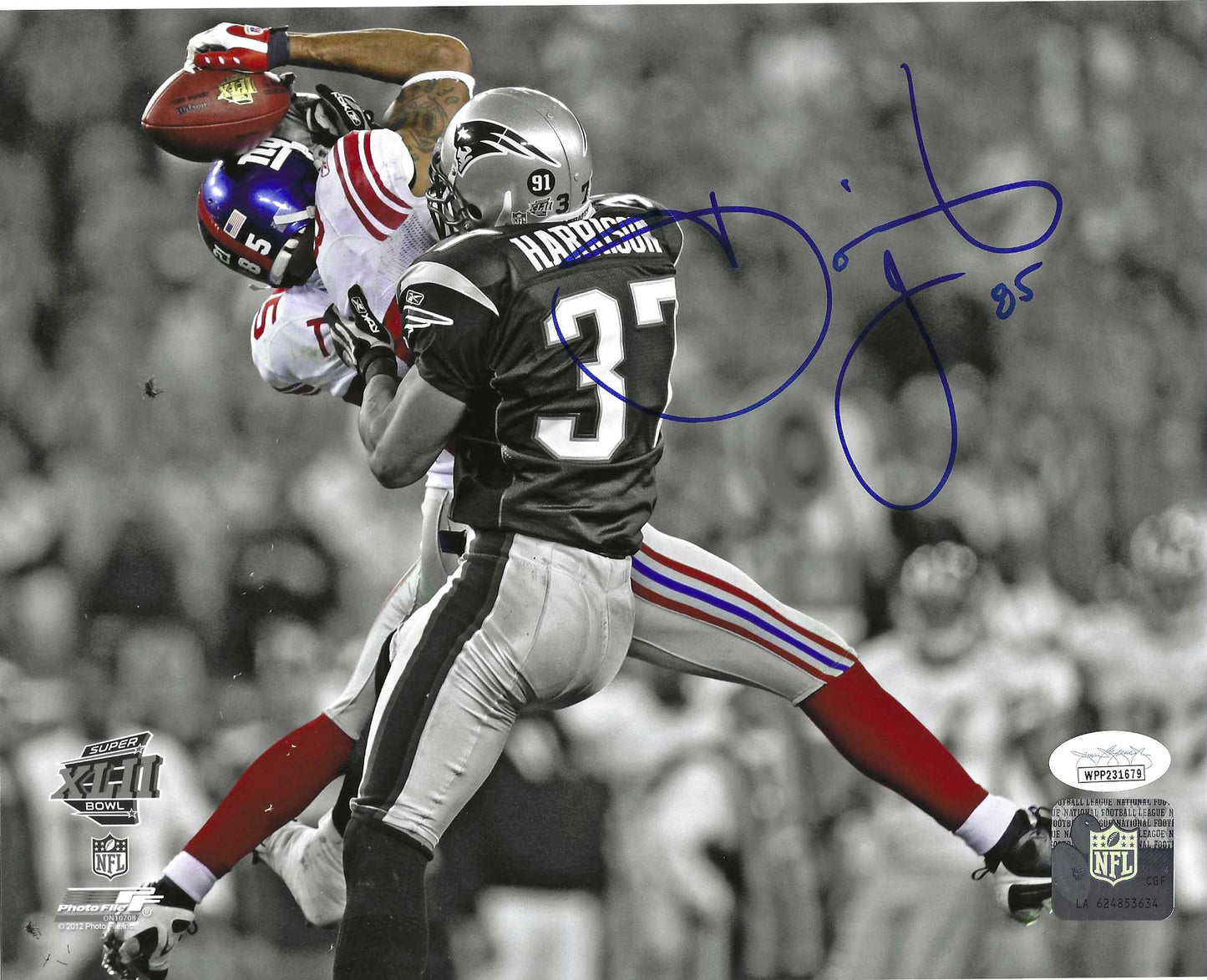 The New York Giants David Tyree Autographed 8x10 Spotlight Photo Of The Helmet Catch